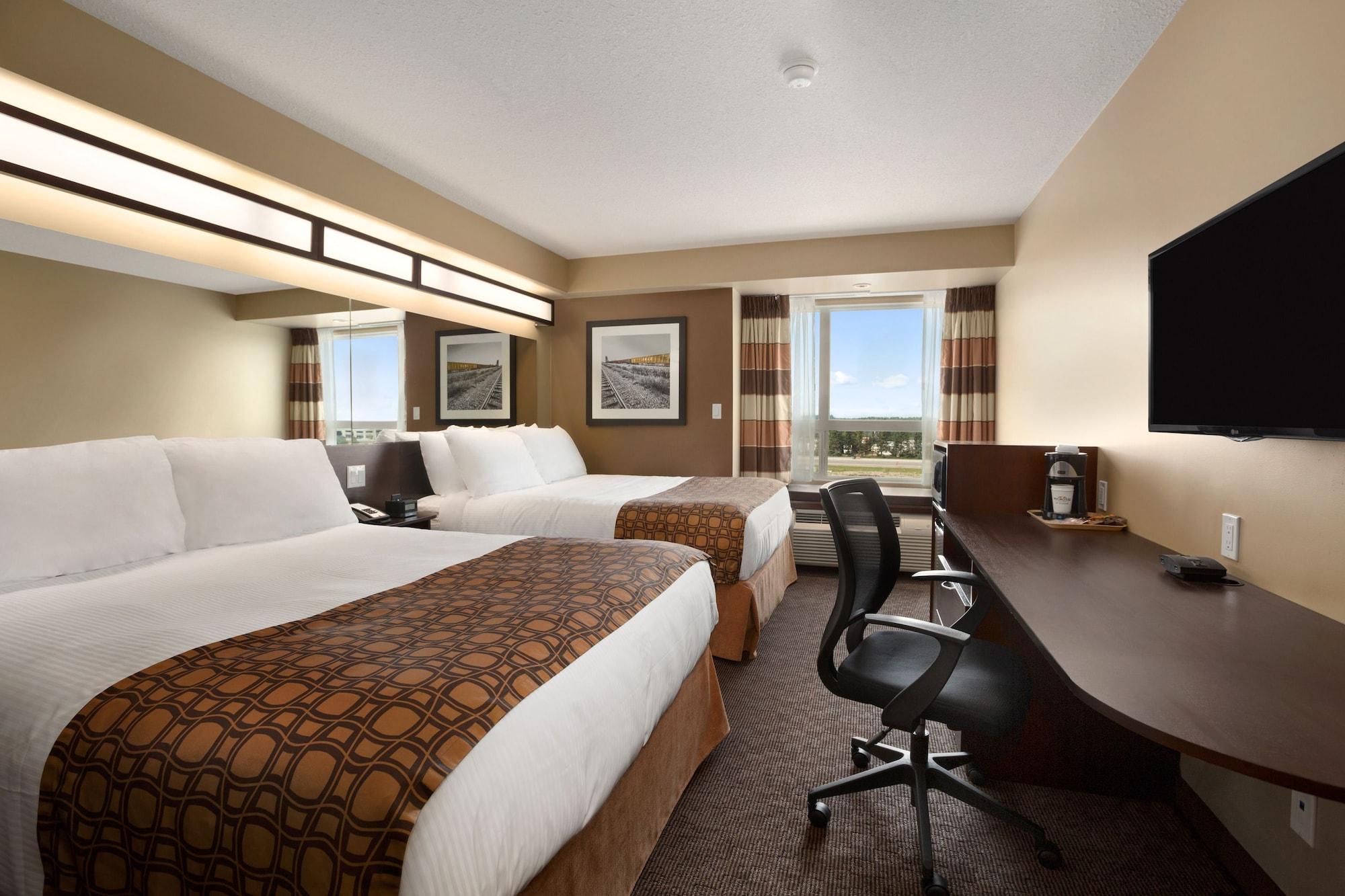 Microtel Inn & Suites By Wyndham Whitecourt Dış mekan fotoğraf