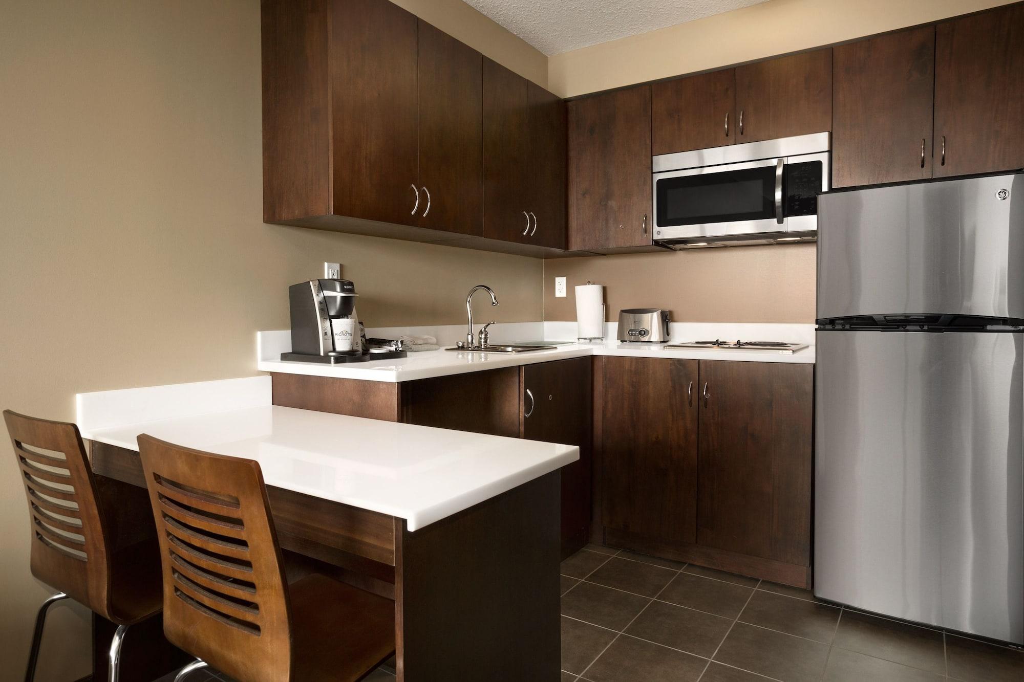 Microtel Inn & Suites By Wyndham Whitecourt Dış mekan fotoğraf
