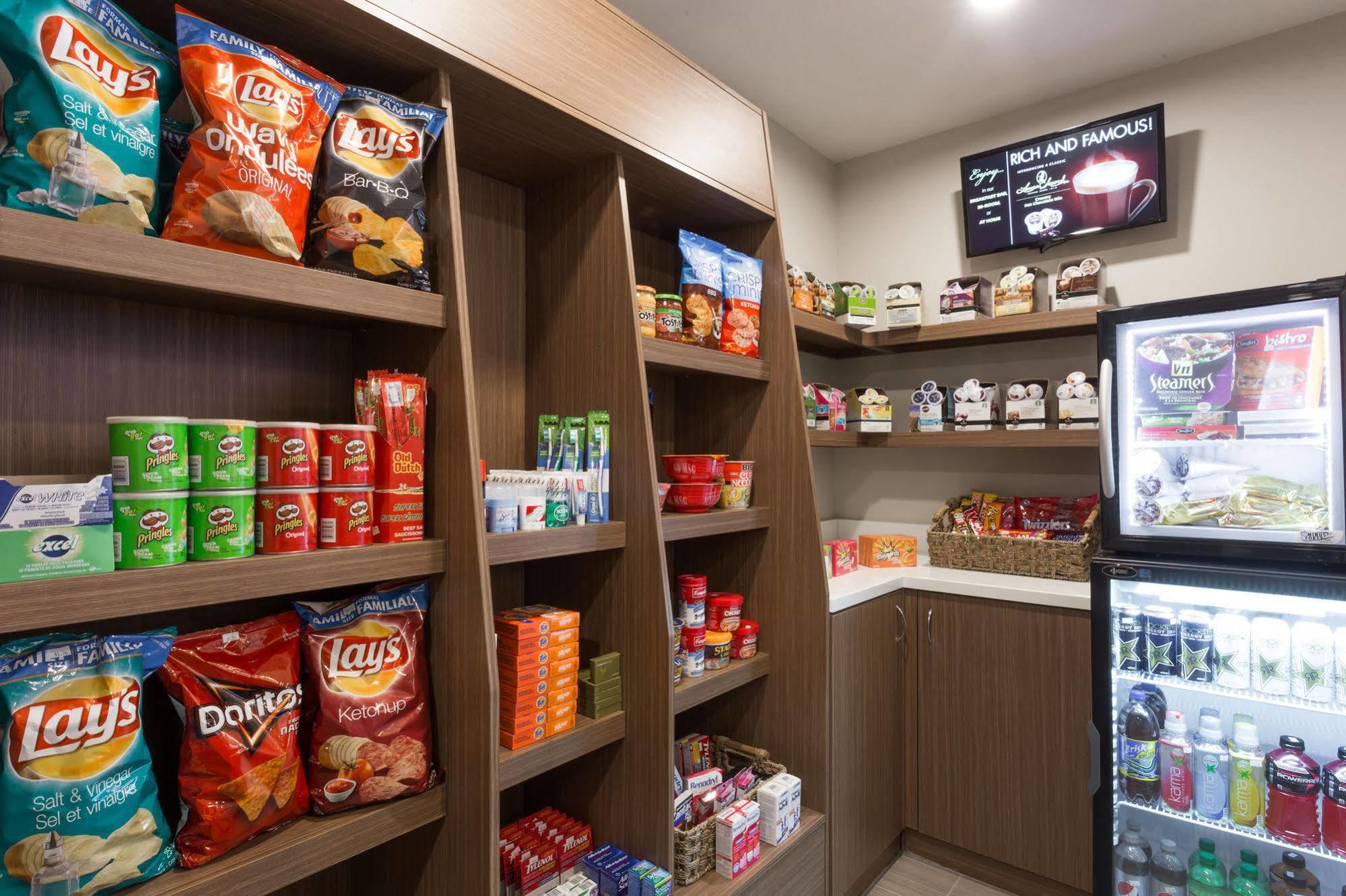 Microtel Inn & Suites By Wyndham Whitecourt Dış mekan fotoğraf